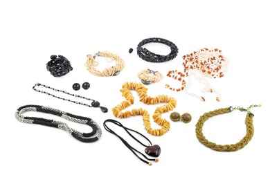Lot 128 - A collection of costume jewellery, to include...