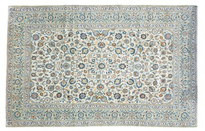 Lot 1245 - A Kashan-style rug