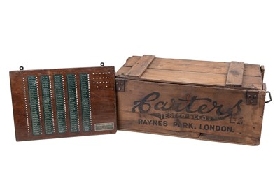 Lot 1108 - A seed box and a 'housekeeper's rememberer'