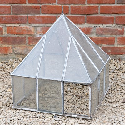 Lot 1482 - An old French cloche