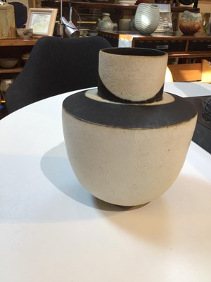 Lot 514 - John Ward (1938-2023) Angular vessel black and...