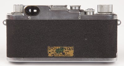 Lot 311 - A Leica IIIc 1949 camera 470435 with a Leitz...