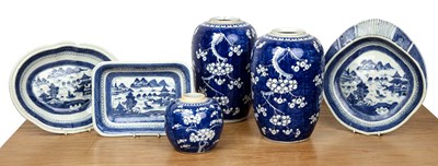 Lot 435 - Group of blue and white pieces 19th Century...