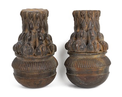 Lot 1200 - A pair of Regency bronze claw and ball feet