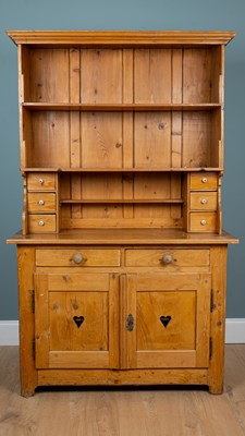 Lot 1190 - A late 20th century pine dresser