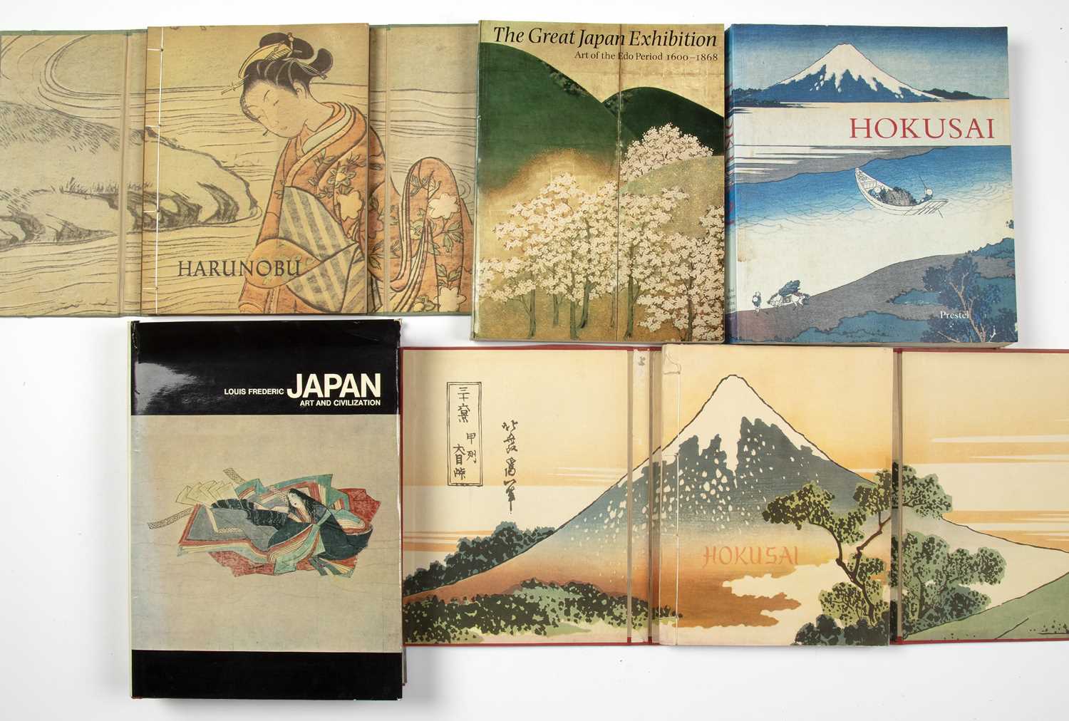 Lot 233 - Collection of books on Japanese art to include...