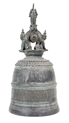 Lot 487 - Bronze bell Burmese, 19th Century, the...