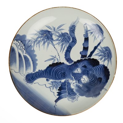 Lot 398 - Blue and white porcelain charger Japanese...