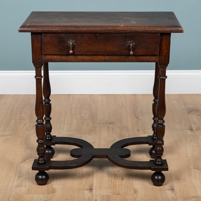 Lot 1011 - An oak William and Mary-style side table