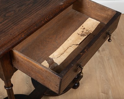 Lot 1011 - An oak William and Mary-style side table