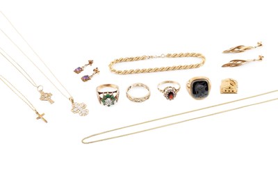 Lot 121 - A collection of jewellery, to include four 9ct...