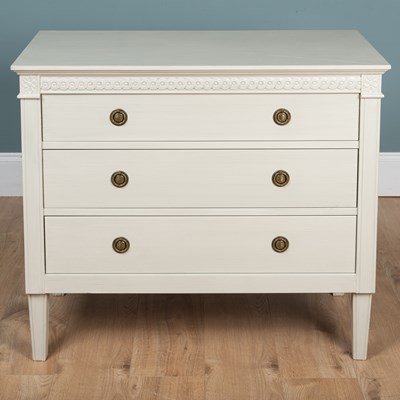 Lot 234 - A painted chest of drawers