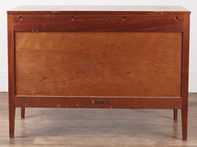 Lot Gordon Russell of Broadway Chest of three...
