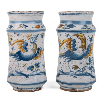Lot 1003 - A pair of 18th/19th century Italian albarello