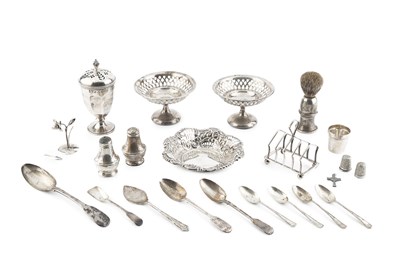 Lot 181 - A collection of silver, comprising a faceted...