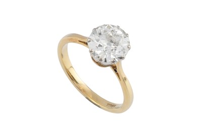 Lot A diamond single stone ring, the old brilliant-...