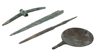 Lot 332 - A collection of ancient bronze
