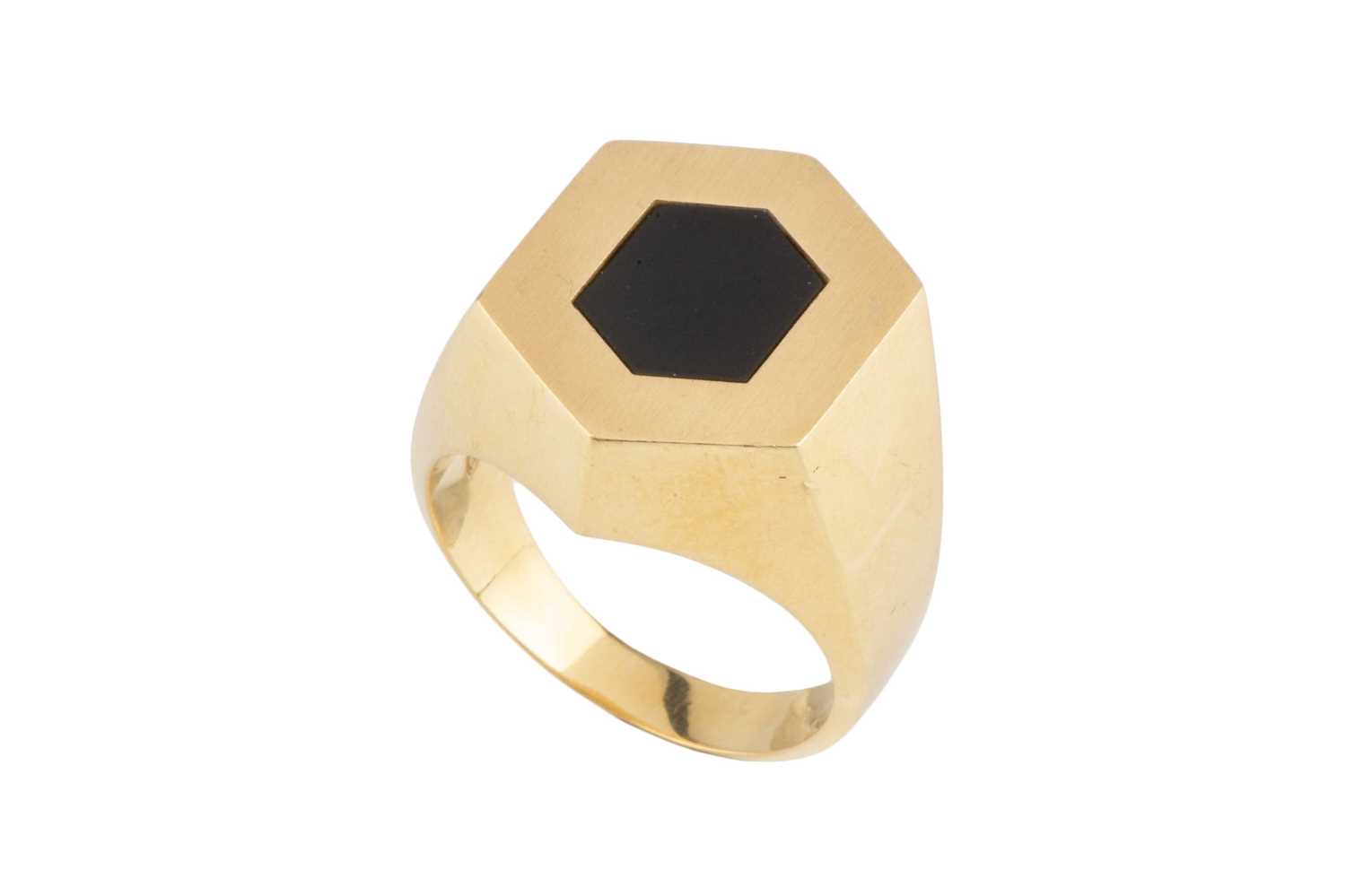 Lot A hardstone signet ring, of slightly elongated...