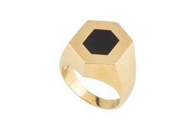 Lot A hardstone signet ring, of slightly elongated...