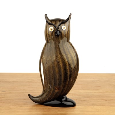 Lot 379 - Formia Murano Model of an owl, glass, with...