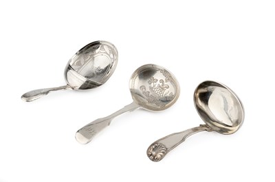 Lot 508 - A George IV silver fiddle pattern caddy spoon,...
