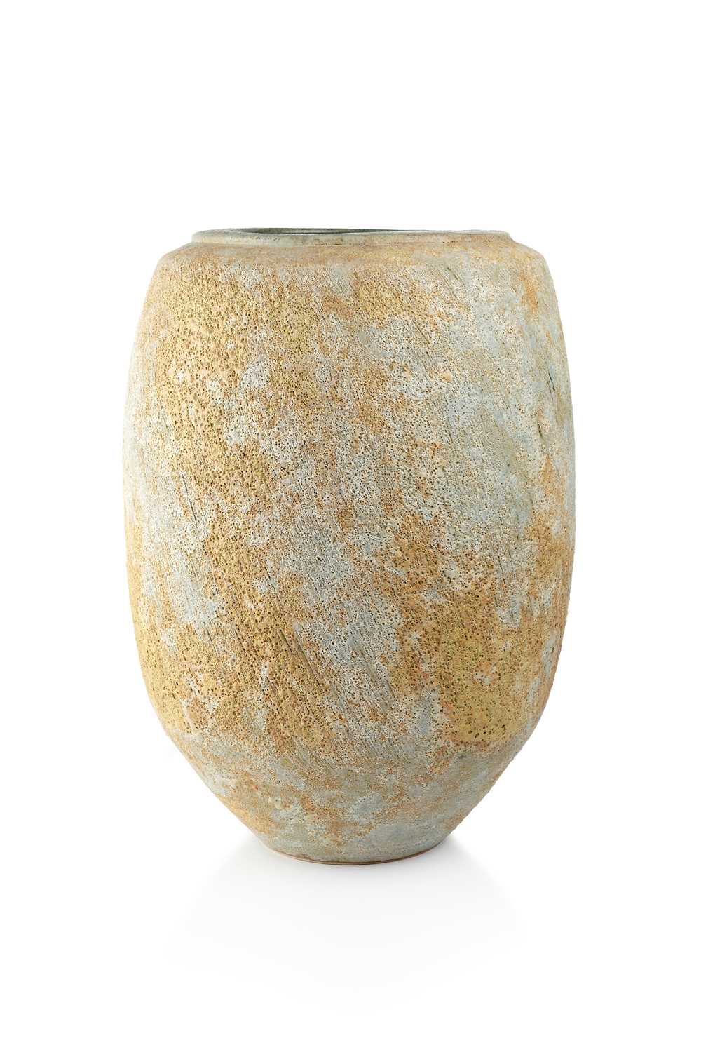 Lot 629 - Chris Carter (b.1945) Large vessel stoneware...