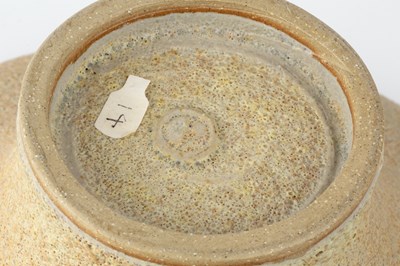 Lot 628 - Chris Carter (b.1945) Footed bowl stoneware...