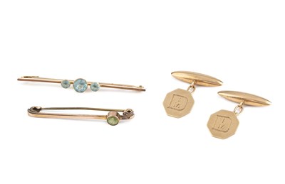 Lot 88 - A pair of 9ct gold cufflinks, the octagonal...