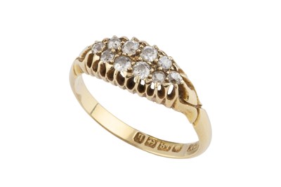 Lot 40 - An Edwardian diamond half hoop ring, set with...