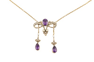 Lot 28 - An amethyst and half pearl negligée pendant...