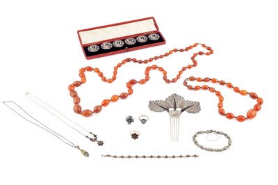 Lot 439 - A collection of jewellery, comprising a garnet...