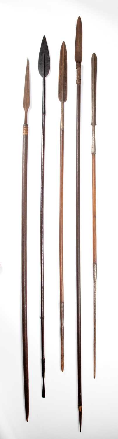 Lot 78 - Collection of spears African/in the Maasai...