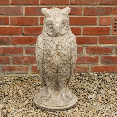 Lot 1529 - A garden sculpture in the form of an owl