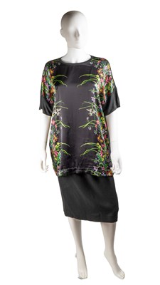 Lot 285 - A JEAN MUIR, 1990’s black pencil skirt and...