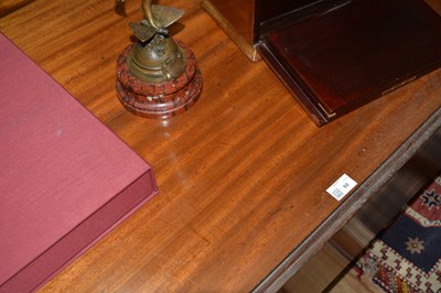 Lot 60 - Mahogany extending dining/pembroke table 19th...