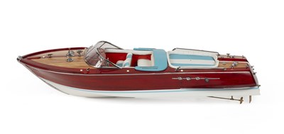 Lot 91 - A model boat