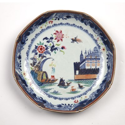 Lot 47 - Famille rose Export porcelain dish Chinese,...