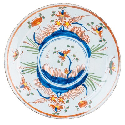 Lot 229 - A Vauxhall Delft plate