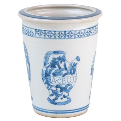 Lot 100 - A late 19th/early 20th century Japanese Arita drug pot