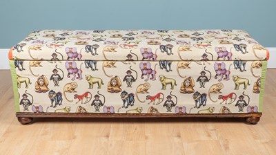 Lot 1038 - An Edwardian ottoman