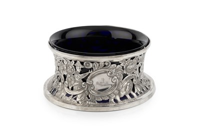Lot 652 - An Edwardian Britannia standard silver dish...