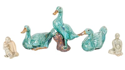 Lot 80 - A collection of Chinese ornaments