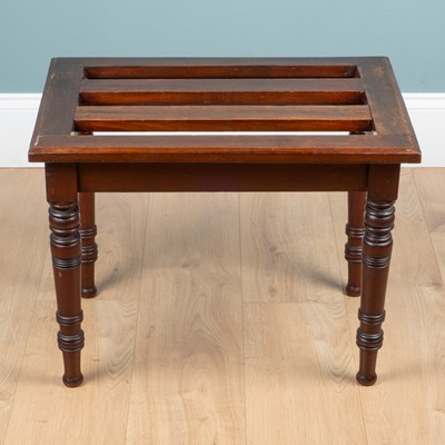 Lot 252 - A late 19th/early 20th century mahogany luggage rack