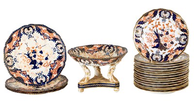 Lot 387 - A collection of Derby Imari pattern plates