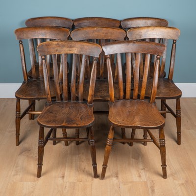 Lot 164 - A herlequin set of eight lathe-back Windsor chairs