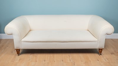 Lot 116 - A custom-made George Smith sofa
