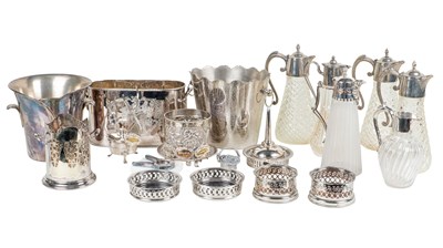 Lot 393 - A quantity of silver plate