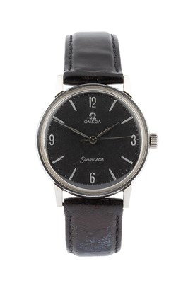 Lot 313 - A stainless steel 'Seamaster' wristwatch by...
