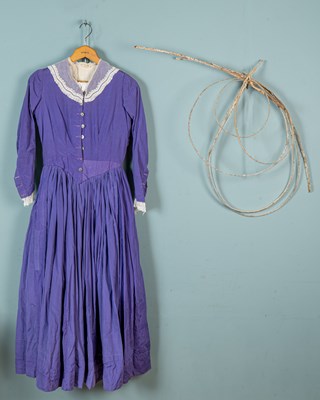 Lot 370 - A vintage Victorian-style dress