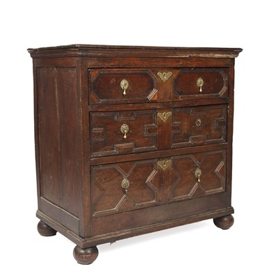 Lot 1062 - A late 17th century oak chest of drawers